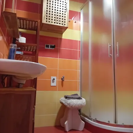 Gubanec Gostinjska kuća Cerklje na Gorenjskem